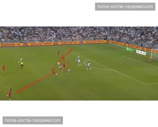 球员跑动距离报告：拜仁中前场集体超12公里，但转换效率偏低